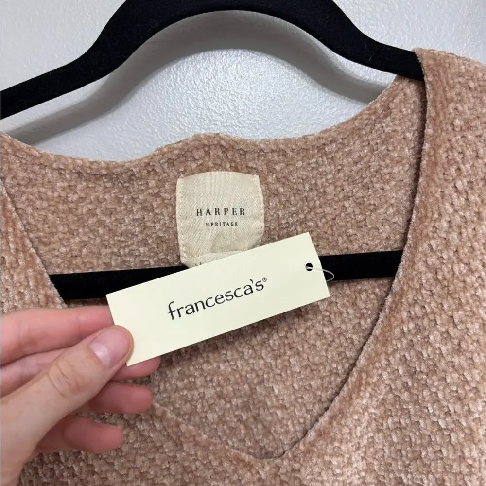 NWT Francesca’s Harper Heritage Chenille Knit Crop V-Neck Tan Sweater - Size M